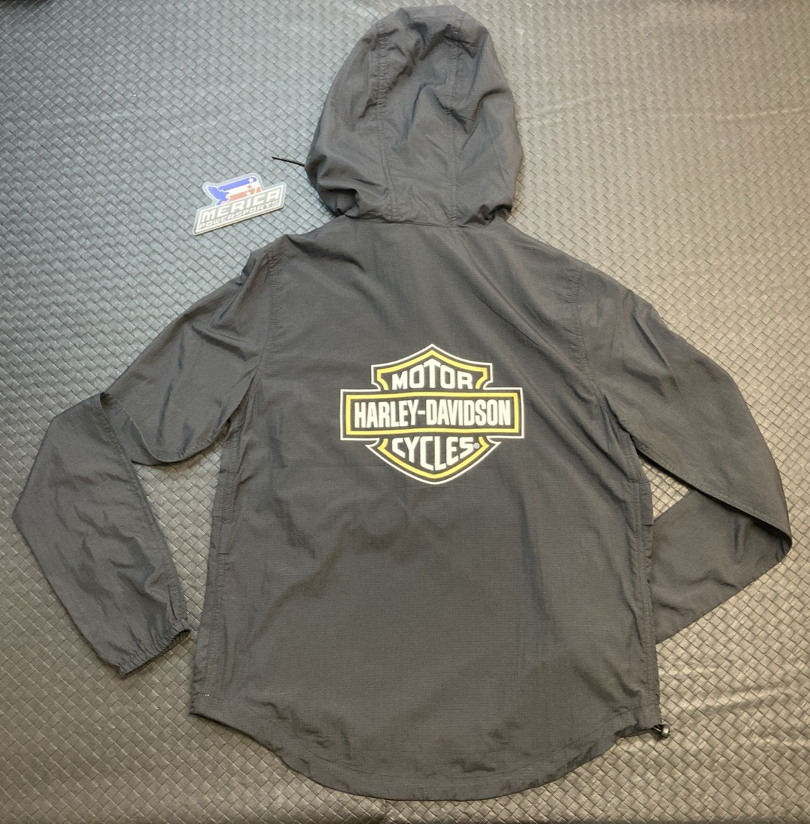 NEW GENUINE HARLEY DAVIDSON 97457-24VW WOMEN'S S Bar & Shield Packable Anorack