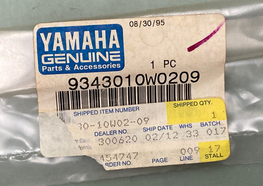 New Genuine Yamaha 93430-10W02-09 Circlip