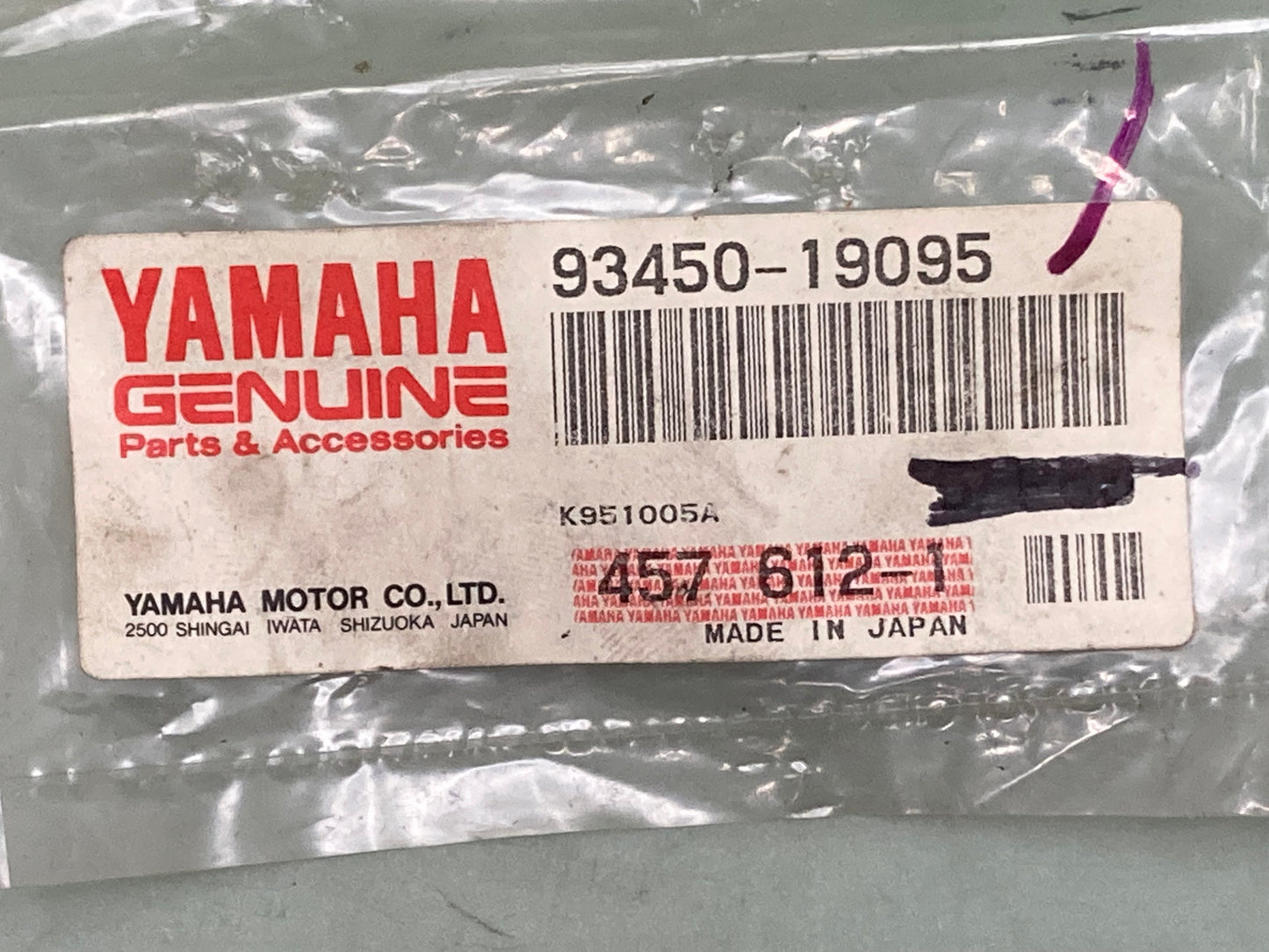 Qty 2 New Genuine Yamaha 93450-19095 Circlip, Inner