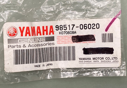 Qty 2 New Genuine Yamaha 98517-06020 Screw, Pan, Head