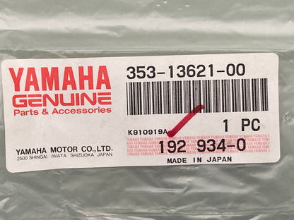 New Genuine Yamaha 353-13621-00 Packing, Valve Seat