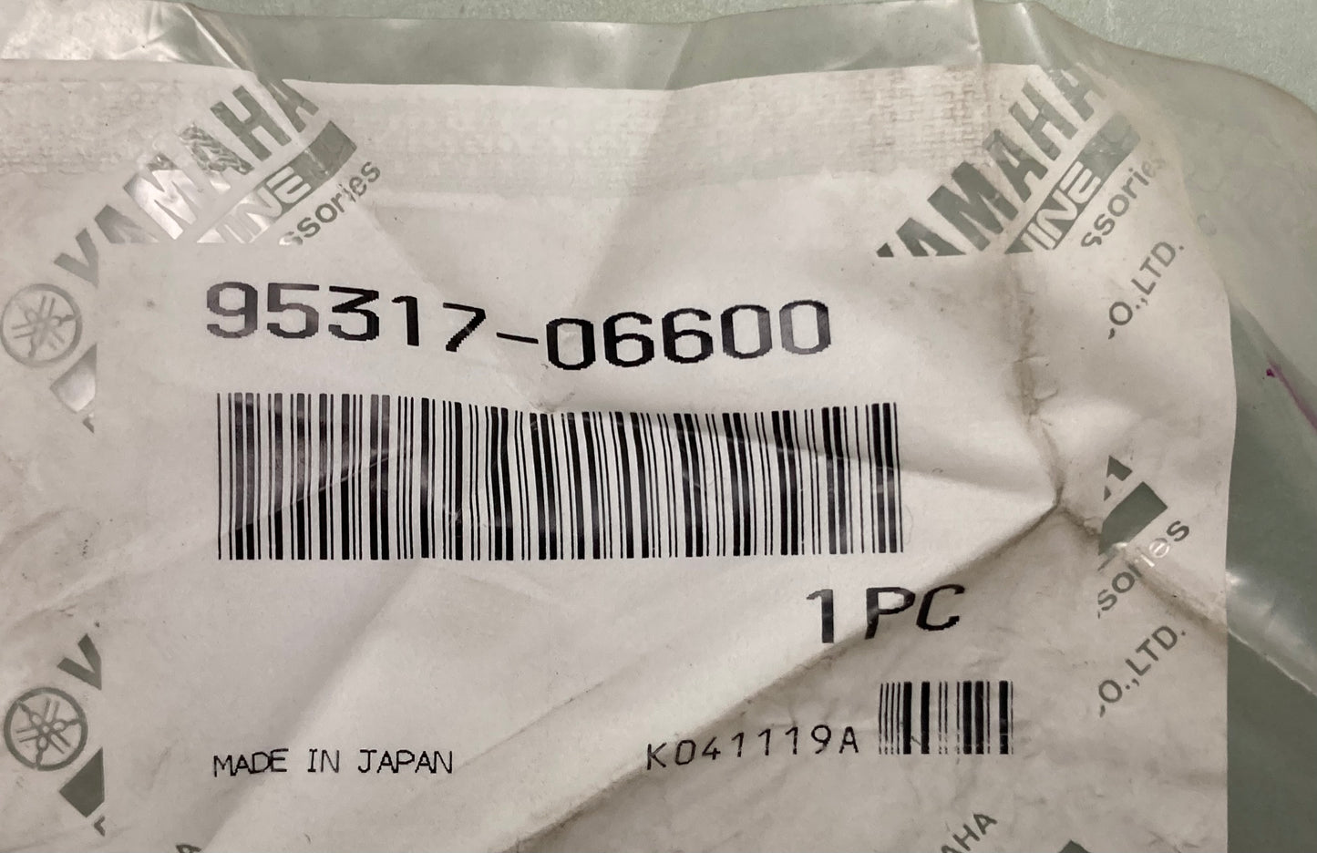 New Genuine Yamaha 95317-06600 Nut (6Ta)