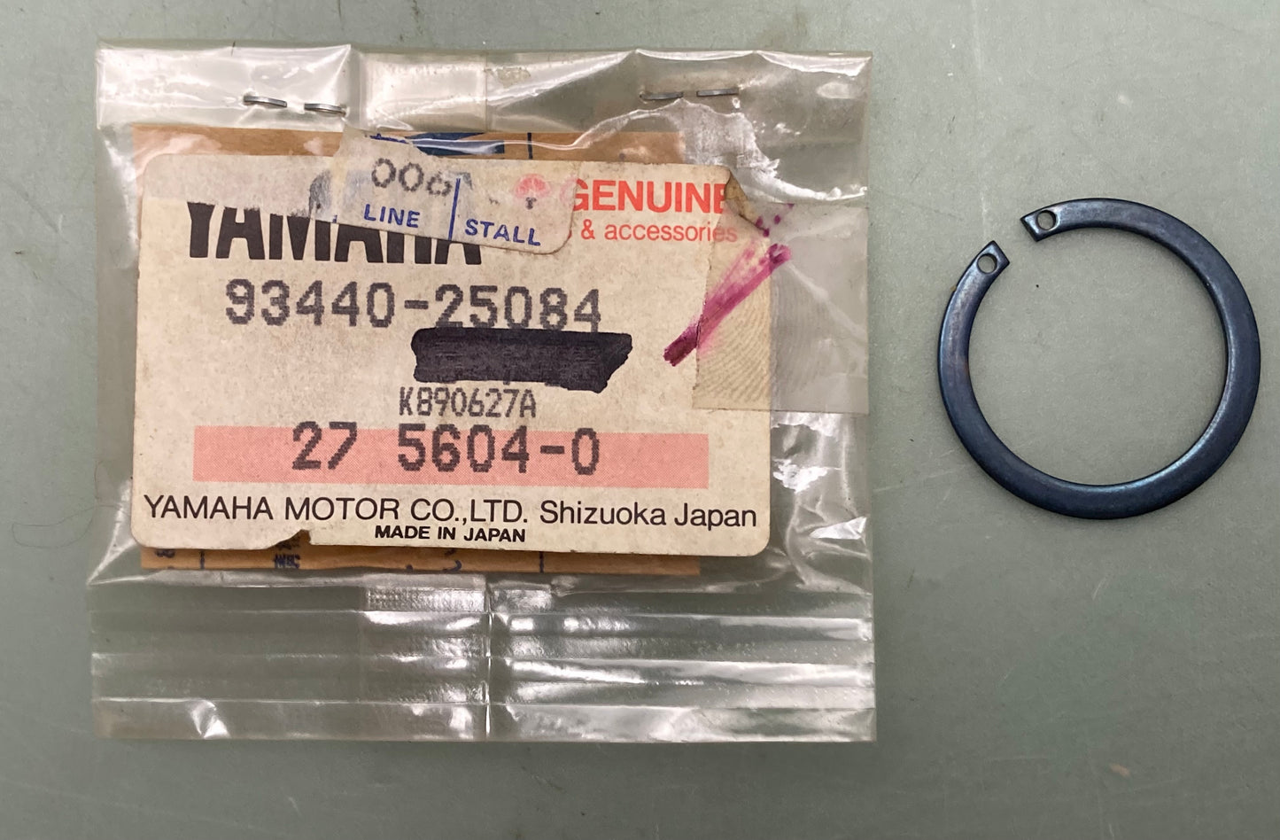 Qty 2 New Genuine Yamaha 93440-25084 Circlip, Outer