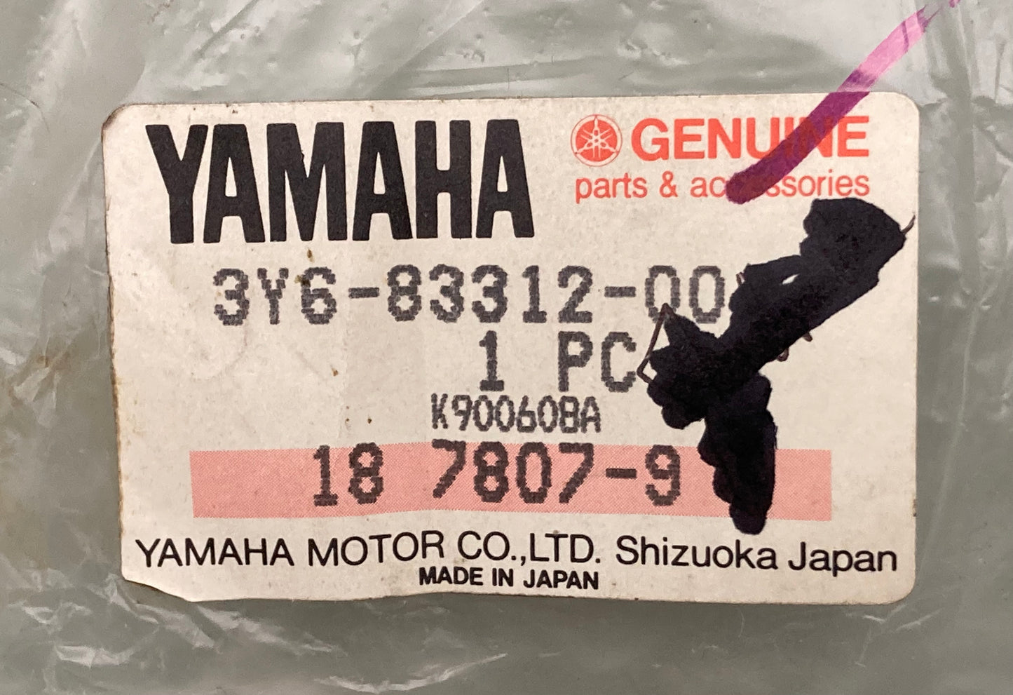 New Genuine Yamaha 3Y6-83312-00 Lens, Flasher