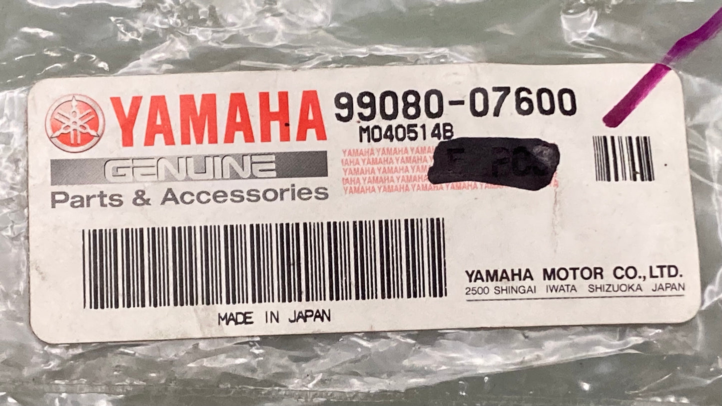 Qty 4 New Genuine Yamaha 99080-07600 Circlip 99080-07600-00