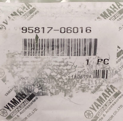 New Genuine Yamaha 95817-06016  Bolt, Flange; 95817-06016-00
