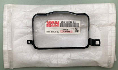 New Genuine Yamaha 2EK-84395-00 Retaining Ring