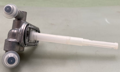 New Genuine Yamaha 2UJ-24560-00 FILTER ASSY