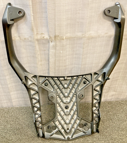 NEW REPLACES SUZUKI 46311-06G00-YKV CARRIER SPORT BLACK