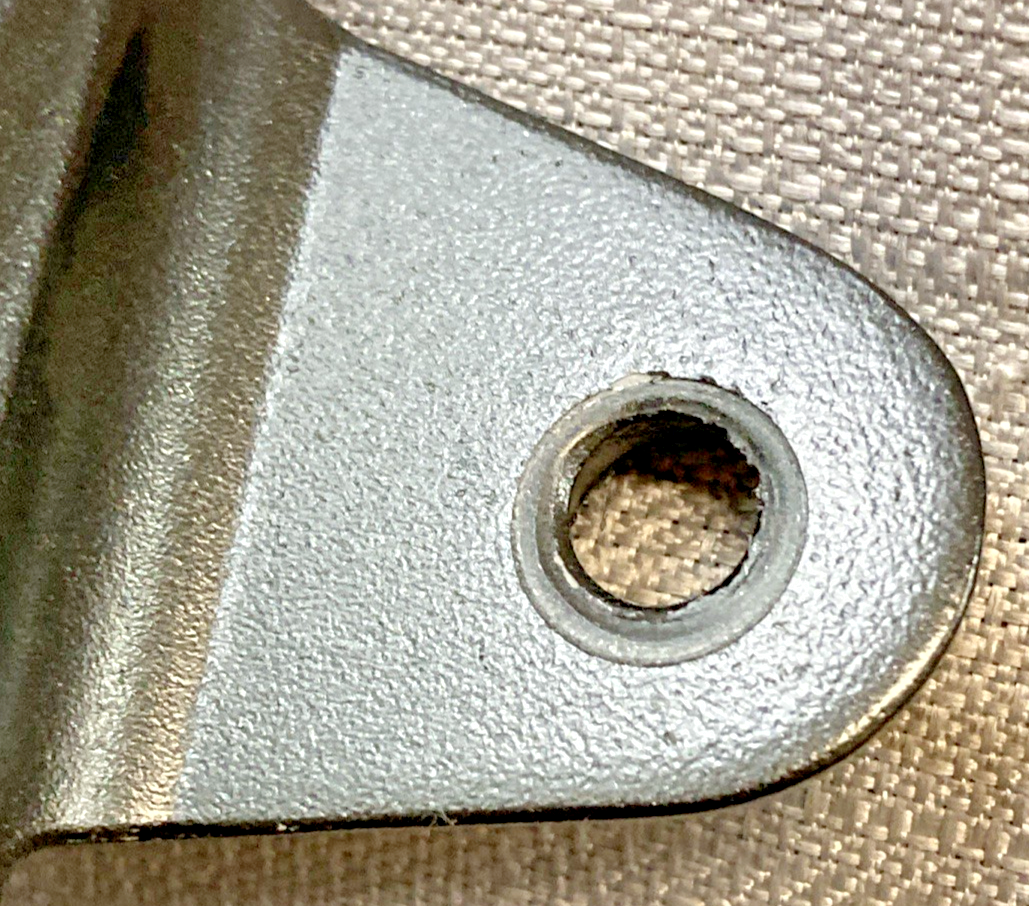 NEW REPLACES SUZUKI 46311-06G00-YKV CARRIER SPORT BLACK