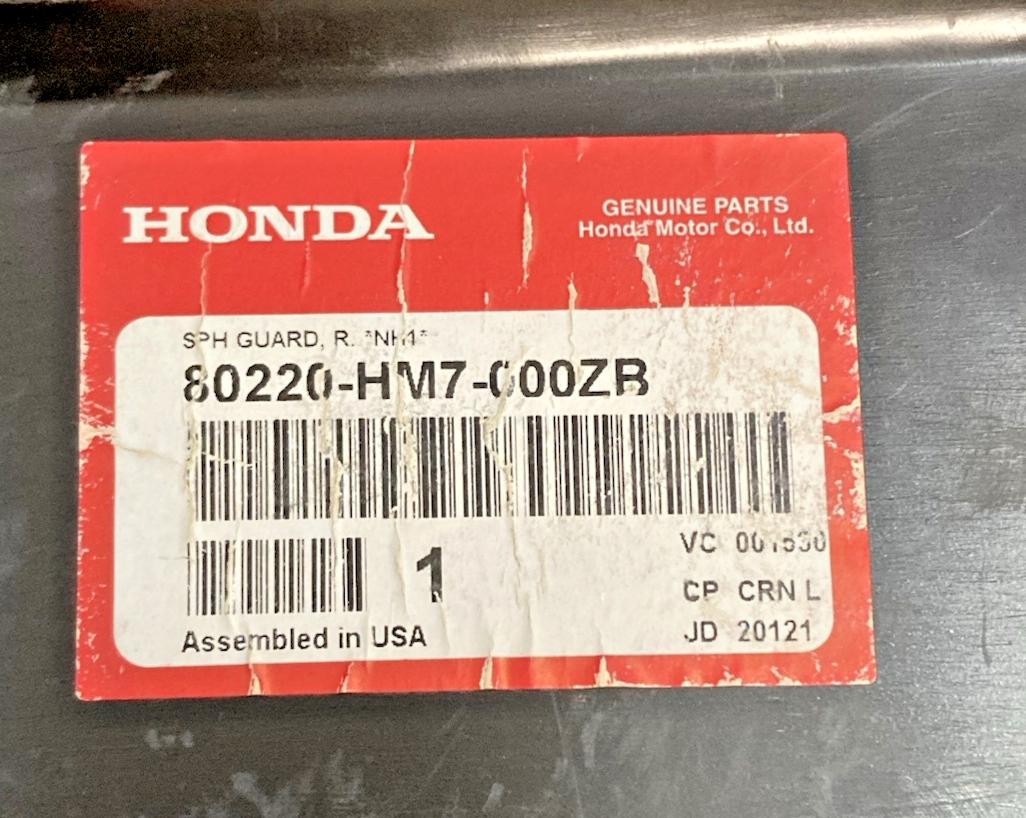 New Genuine Honda 80221-HM7-000ZB Splash Guard Lh Rh Fender Set, Black