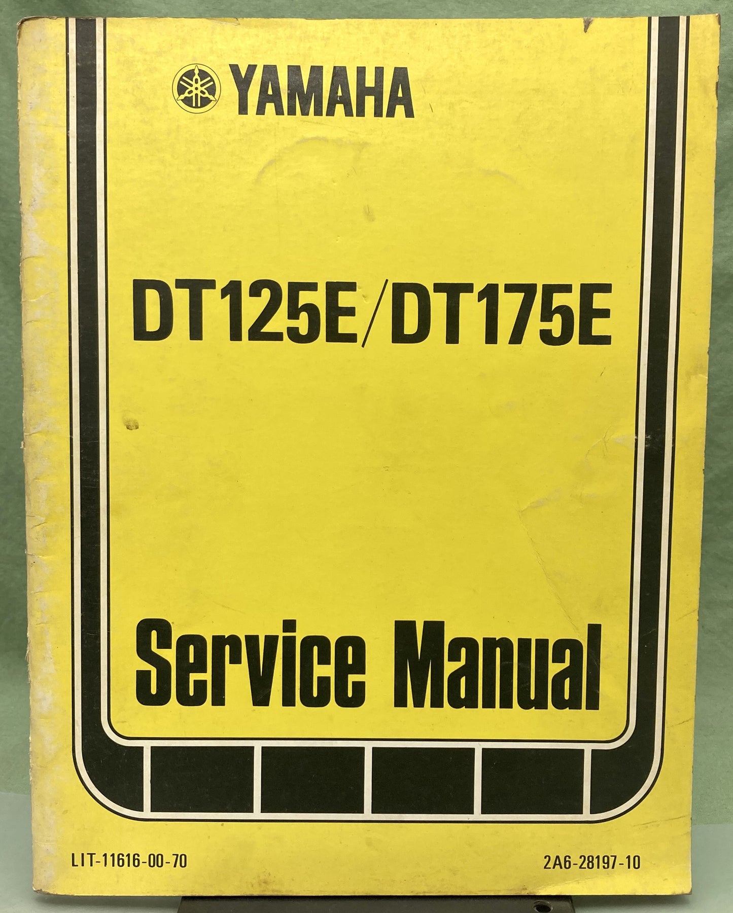 Genuine Yamaha LIT-11616-00-70 DT125E/DT175E Service Manual 1977