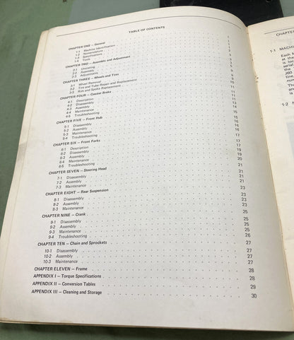 Genuine Yamaha LIT-1161J-60-00 Moto-Bike Service Manual 1974