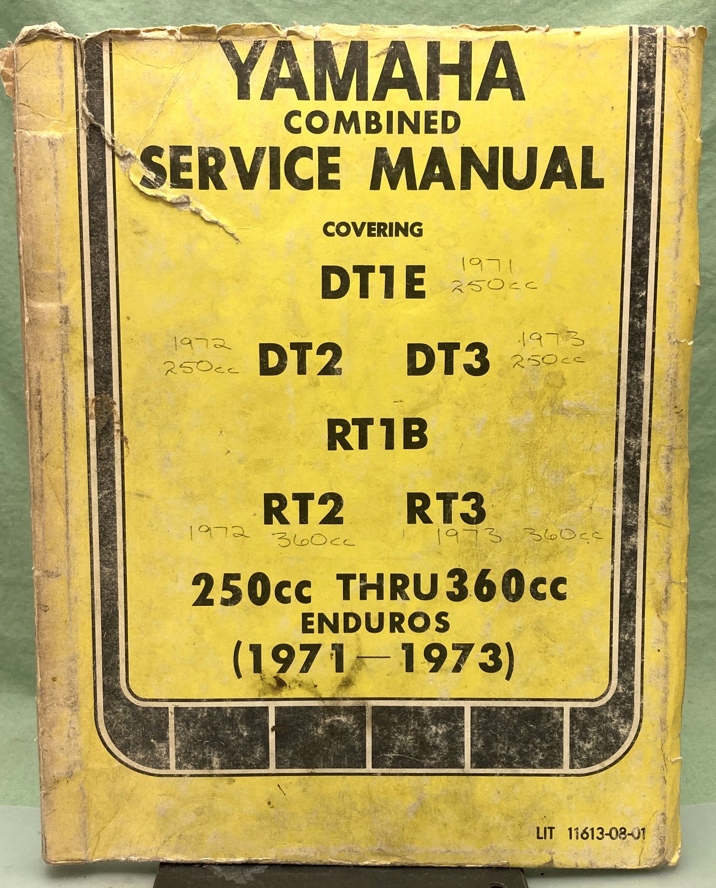 Genuine Yamaha LIT-11613-08-01 Combined Service Manual 1971-1973