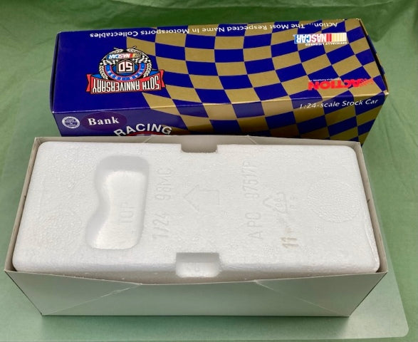 Action 1:24 Dale Earnhardt Jr. #1 Polar Bear 1998 Monte Carlo Bank New
