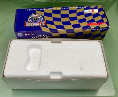 Action 1:24 Dale Earnhardt Jr. #1 Polar Bear 1998 Monte Carlo Bank New