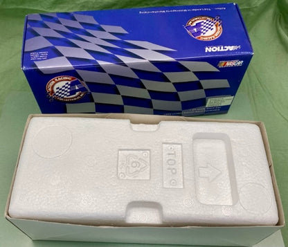 Action 1:24 Dale Earnhardt #3 Goodwrench Crystal 1999 Monte Carlo New