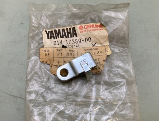 Yamaha 214-16389-00 Joint New Genuine
