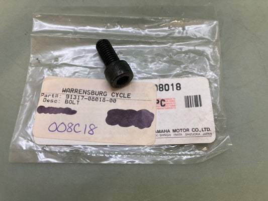 Yamaha 91317-08018 Bolt New Genuine