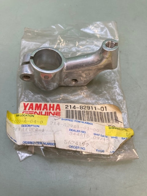 Yamaha 214-82911-01 Lever Holder New Genuine