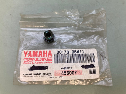 Qty 5 Yamaha 90179-06411 Special Shape Nut New Genuine
