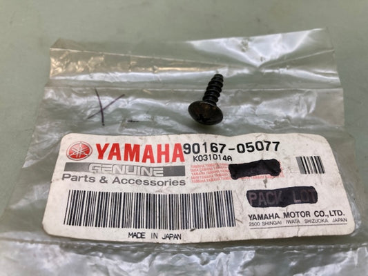 Qty 3 Yamaha 90167-05077 Tapping Screw New Genuine