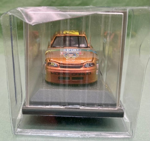 Revell Collection 1:43 Jeff Gordon 1998 Dupont Chromalusion Chevrolet Monte Carlo