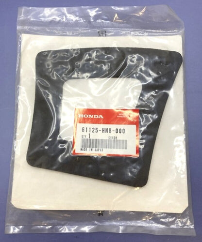 Honda 61125-HN8-000 Seal New Genuine