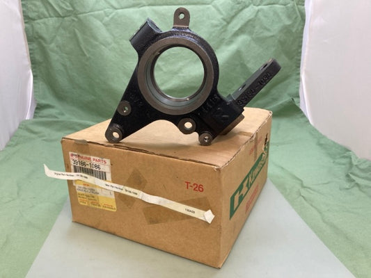 Kawasaki 39186-1086 Knuckle, Fr, Rh New Genuine