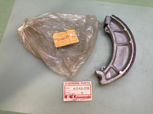Kawasaki 41048-019 Brake Shoe New Genuine