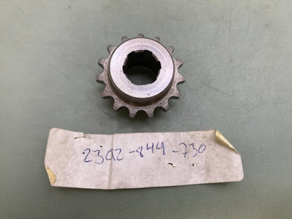 Honda 23012-844-730 Drive Sprocket B New Replaces