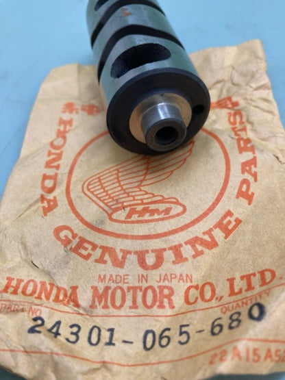 Honda 24301-065-680 Gear Shift Drum New Genuine