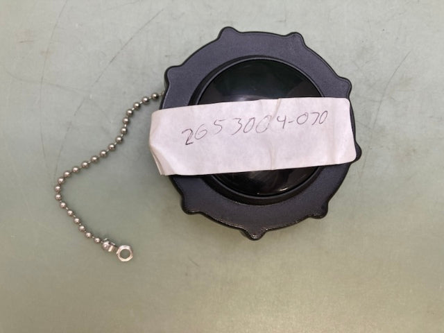 Polaris 2653004-070 Fuel Cap Assy With Chain New Replaces