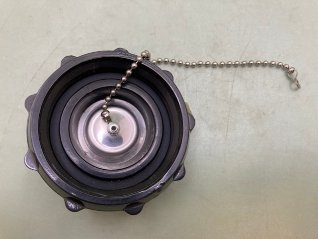 Polaris 2653004-070 Fuel Cap Assy With Chain New Replaces