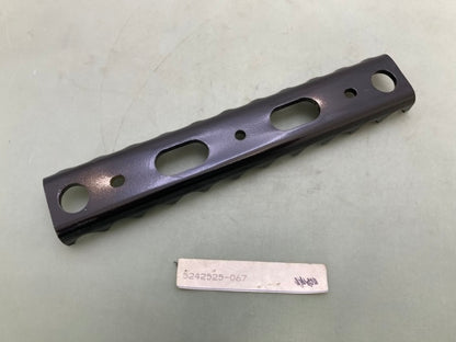 Polaris 5242525-067 Black Heel Cleat Bracket New Replaces