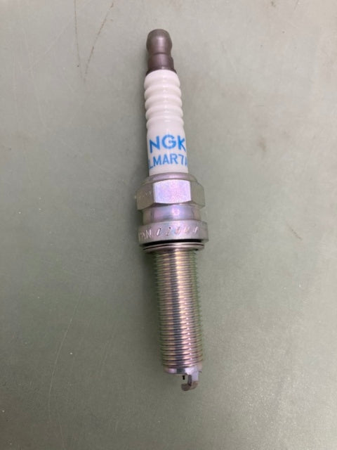 Qty 2 NGK SILMAR7A9S Laser Iridium Premium Spark Plug New Genuine
