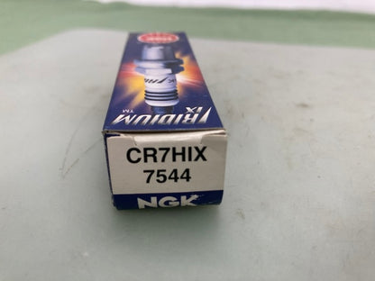 Qty 2 NGK CR7HIX Iridium IX Spark Plug New Genuine