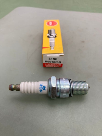 Qty 2 NGK R6918C-9 Spark Plug New Genuine