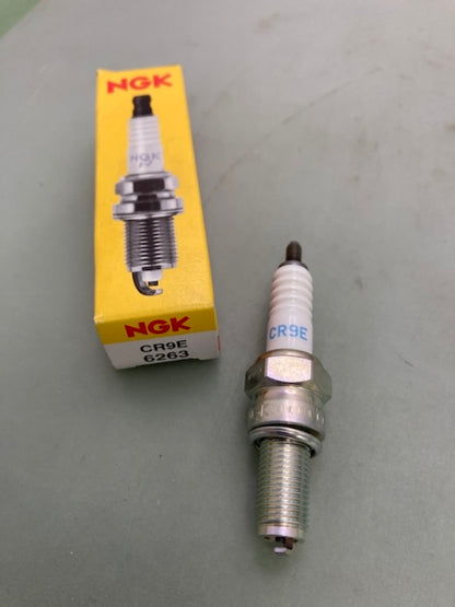 Qty 2 NGK CR9E Spark Plug New Genuine