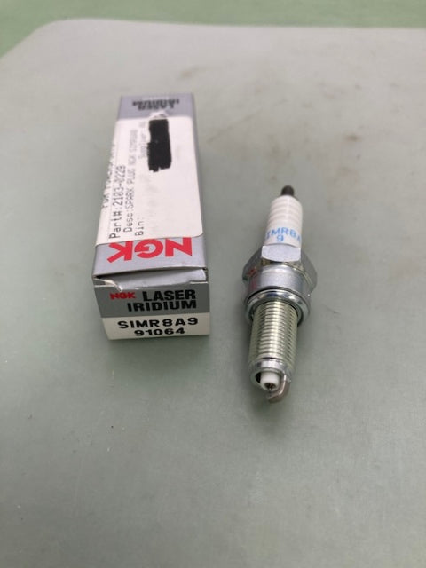 NGK SIMR8A9 Laser Iridium Premium Spark Plug New Genuine