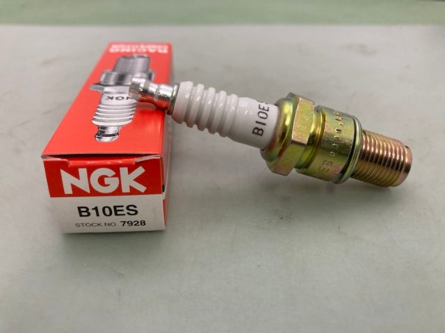 4 Pk. NGK B10ES Racing Competition Spark Plug New Genuine