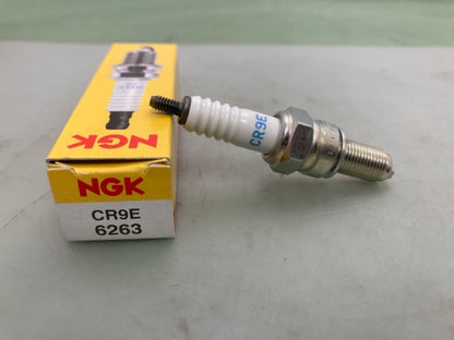 4 Pk. NGK CR9E Honda Spark Plug New Genuine