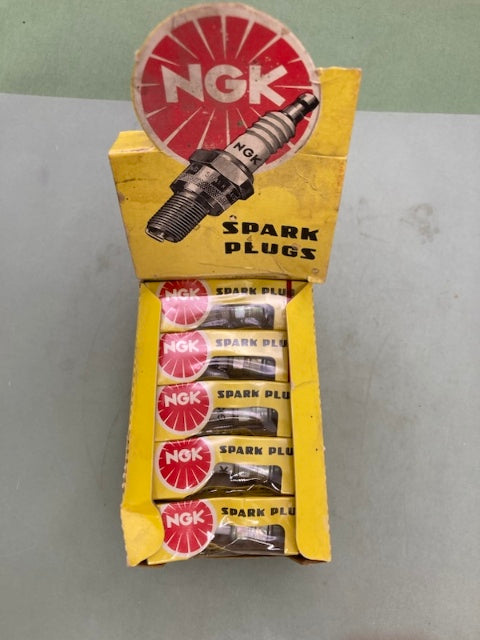 10 Pack NGK C-6H Spark Plug New Genuine