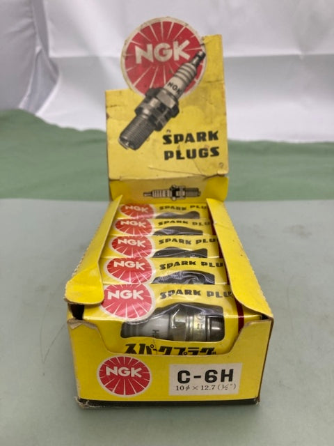 10 Pack NGK C-6H Spark Plug New Genuine
