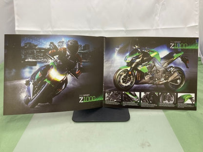 Kawasaki Z1000 Sport Sales Brochure 2011 Genuine