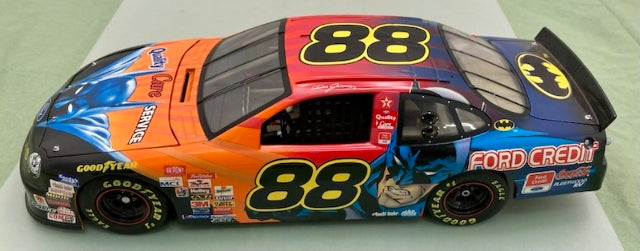Revell 1:18 Dale Jarrett #88 1998 Batman Ford Taurus New
