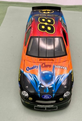 Revell 1:18 Dale Jarrett #88 1998 Batman Ford Taurus New