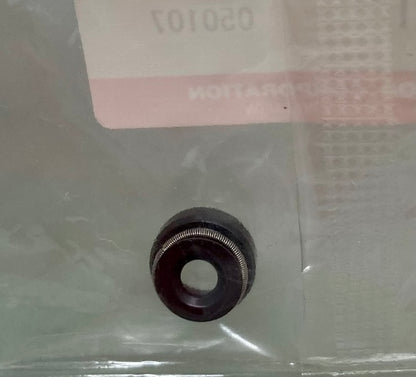 Suzuki 09289-05002 Oil Seal Cylinder Head New Genuine