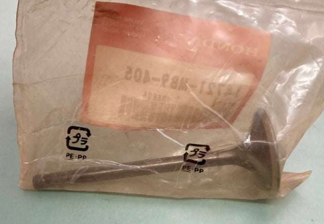 Honda 14721-MB9-405 Exhaust Valve New Genuine