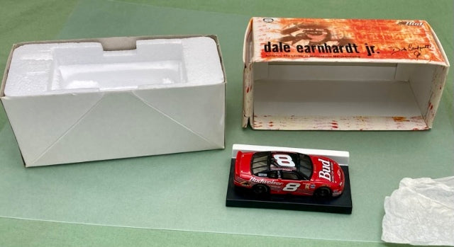 Action 1:64 Dale Earnhardt JR. #8 Budweiser 1999 Monte Carlo New